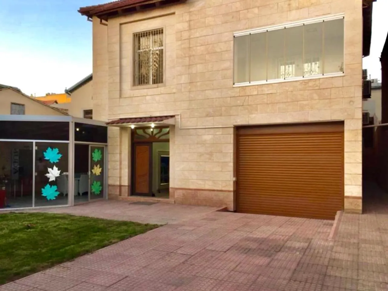 Luxury Villa With Hot Pool location